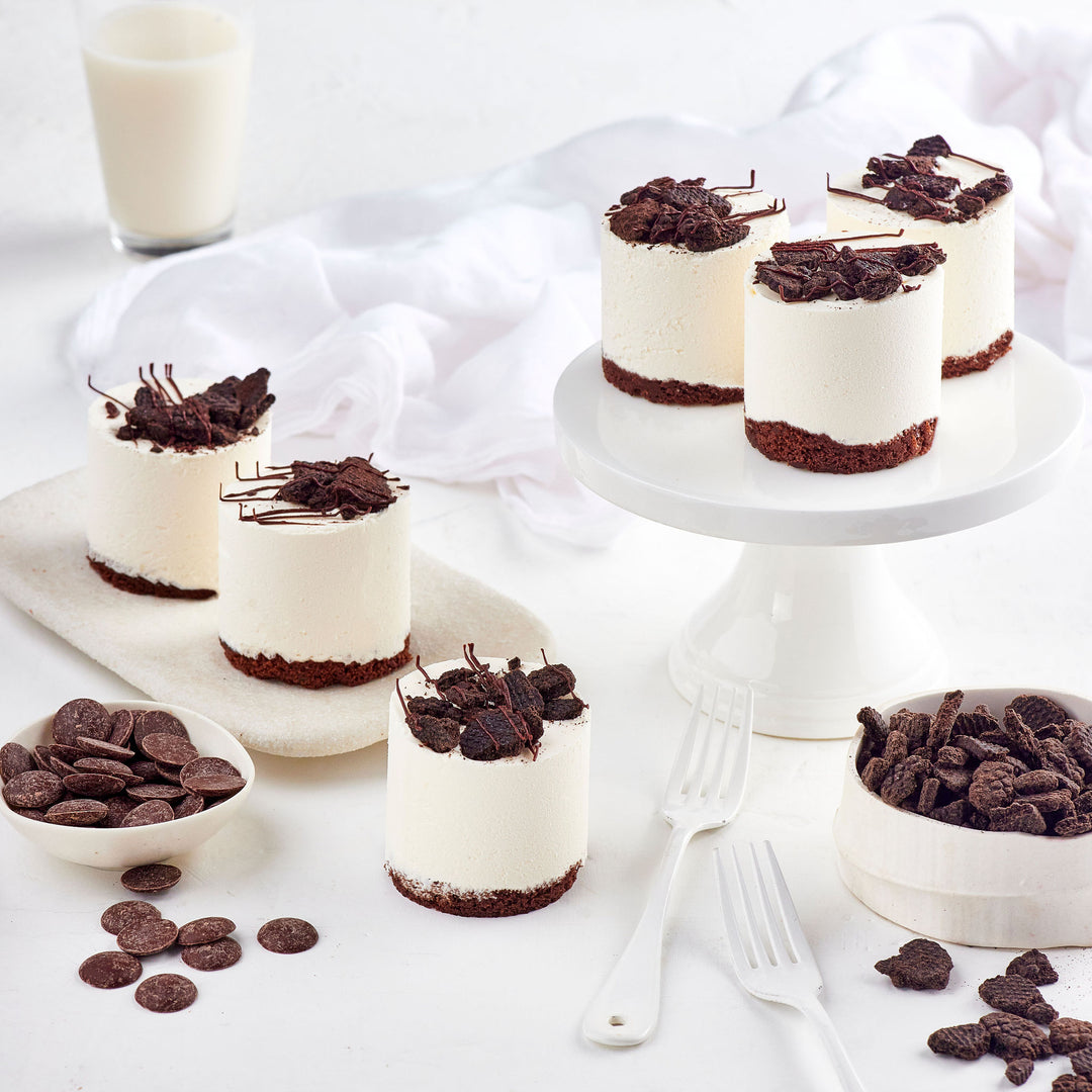 Cookies & Cream 6pc Frozen HEAVENS Cake